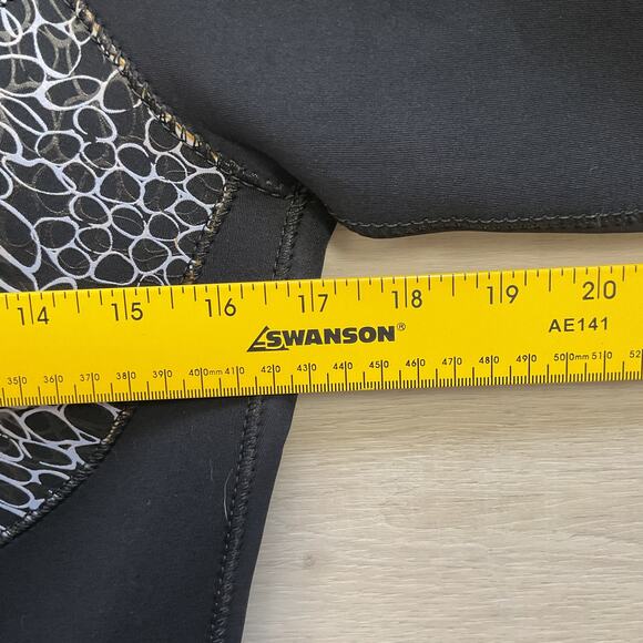 Henderson Thermaxx Womens Front Zip Shorty Wetsuit size 10 - Picture 13 of 16